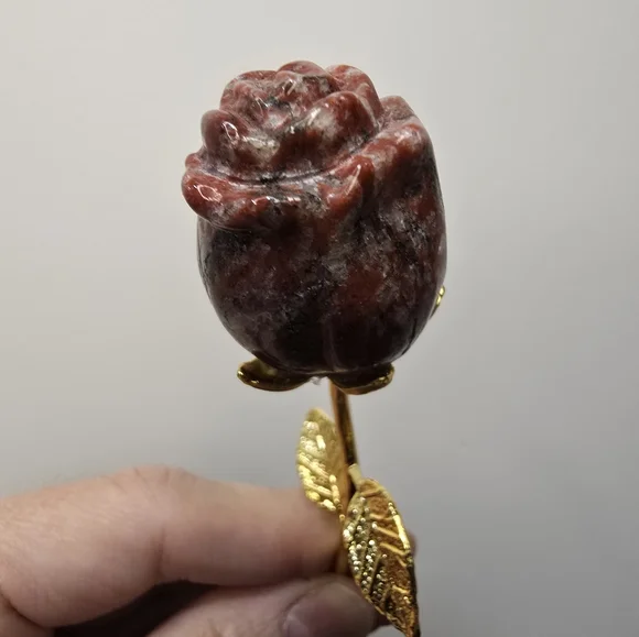Red Sesame Stone Crystal Rose - Picture 10 of 13